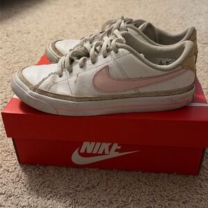 Nike court legacy big kid sneaker